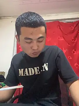 xiaocui06 online show from 04-01-26, 11:22