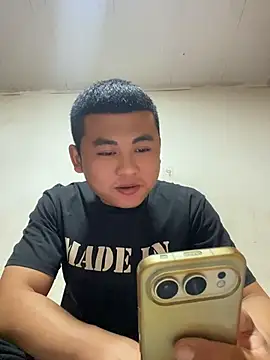 xiaocui06 online show from 04-21-26, 12:22