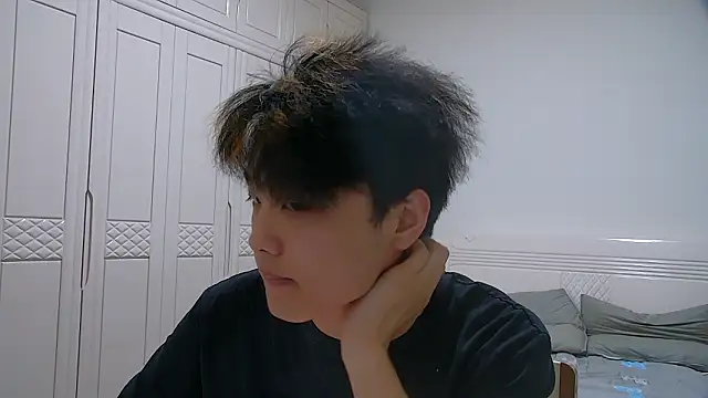 icecream-002 online show from 03-14-26, 10:21