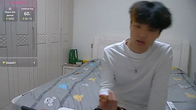 icecream-002 online show from 03-27-26, 10:37