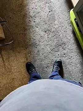 Snapshot of Alexdu89 chatting on 03-09-26, 09:24 Alexdu89 online show from 03-09-26, 09:24