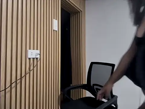  georgiax  online show from 04-08-26, 08:20