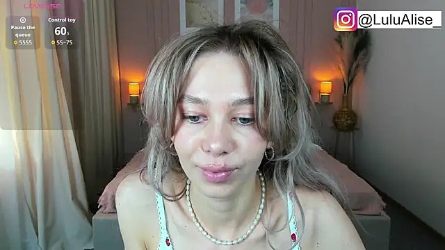 LuluAlis online show from 04-03-26, 01:20