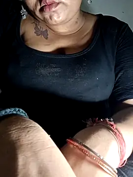 Delhi Patola online show from 06-20-26, 03:48