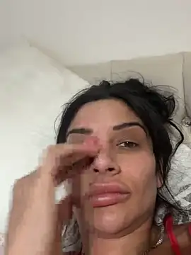 Snapshot of Miss_juicy_babes69 chatting on 03-09-26, 06:01 Miss juicy babes69 online show from 03-09-26, 06:01