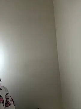 Miss juicy babes69 online show from 04-19-26, 09:06