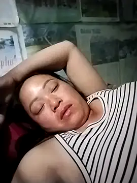 Min-in online show from 04-06-26, 05:14