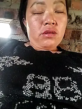 Min-in online show from 04-14-26, 05:46