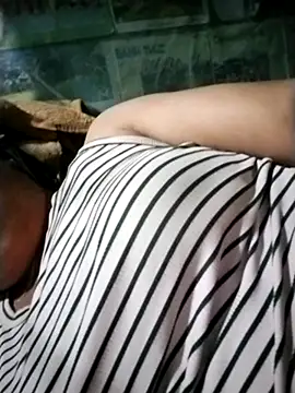 Min-in online show from 06-26-26, 06:51