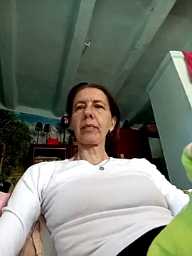 Snapshot of Tania9876 chatting on 05-16-26, 08:00 Tania9876 online show from 05-16-26, 08:00