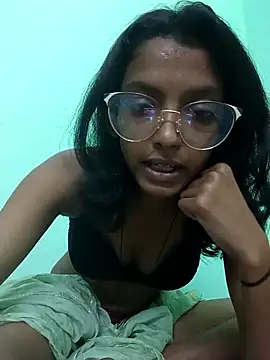 Snapshot of sexysona07 chatting on 05-09-26, 08:19 sexysona07 online show from 05-09-26, 08:19