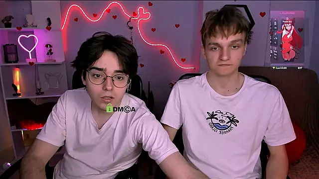 Snapshot of john_lik chatting on 03-23-26, 01:15 john lik online show from 03-23-26, 01:15