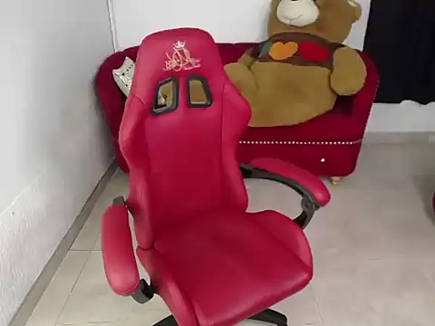 Shopie hard m online show from 03-18-26, 01:14