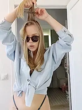 LittleForestELF2 online show from 03-13-26, 12:23