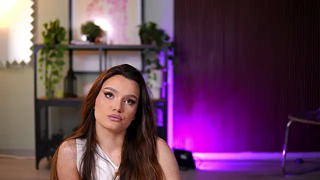 Snapshot of Lena_Laurent chatting on 03-13-26, 10:22 Lena Laurent online show from 03-13-26, 10:22