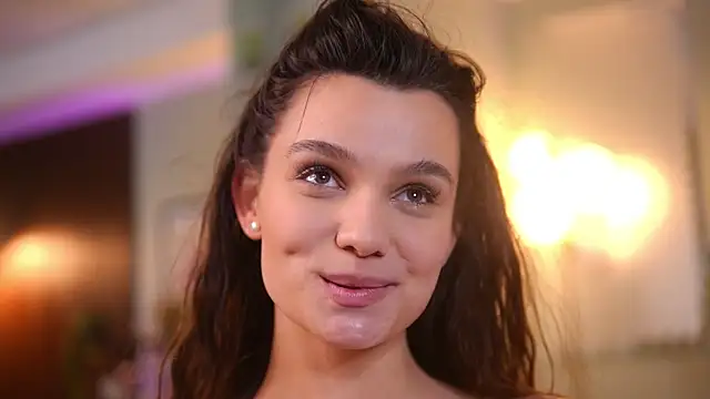 Lena Laurent online show from 04-08-26, 11:21