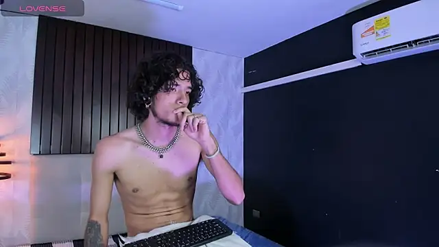 Skinny Mac online show from 04-16-26, 09:39