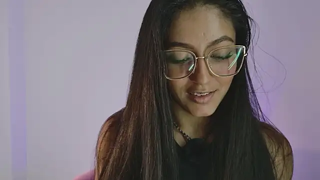 Snapshot of kittymyers chatting on 03-24-26, 02:22 kittymyers online show from 03-24-26, 02:22