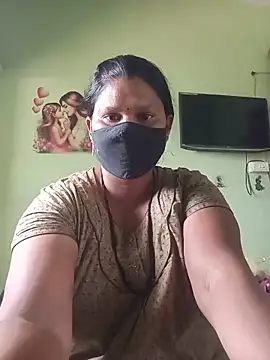 Snapshot of telugutanuja_ chatting on 06-12-26, 10:03 telugutanuja online show from 06-12-26, 10:03