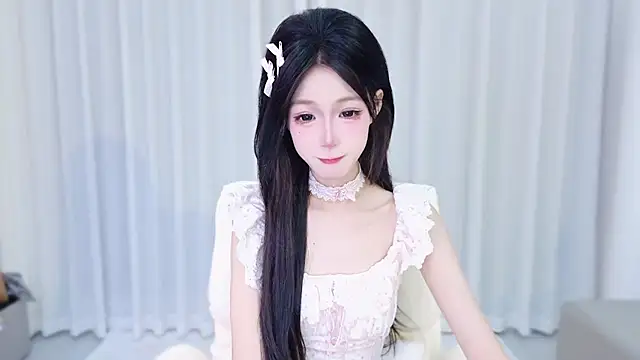 Snapshot of Tiantian9191 chatting on 05-10-26, 04:56 Tiantian9191 online show from 05-10-26, 04:56