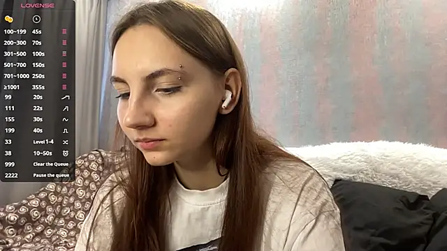 AlisaBloom online show from 04-27-26, 10:35