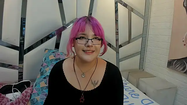 Snapshot of Sherry_Boomm chatting on 05-13-26, 09:11 Sherry Boomm online show from 05-13-26, 09:11