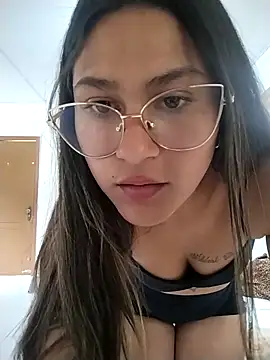 Snapshot of Belinha2026 chatting on 03-11-26, 04:46 Belinha2026 online show from 03-11-26, 04:46