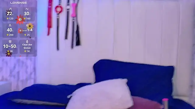 LorenaDuval online show from 04-14-26, 06:36