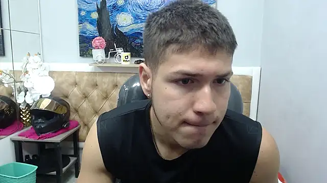 Snapshot of AlessandroFranco chatting on 03-21-26, 12:21 AlessandroFranco online show from 03-21-26, 12:21