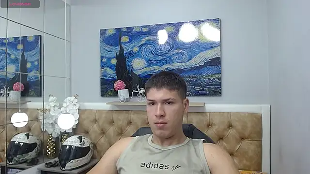 Snapshot of AlessandroFranco chatting on 05-26-26, 01:18 AlessandroFranco online show from 05-26-26, 01:18