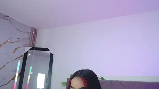 Snapshot of Disyamil_Pineda chatting on 05-20-26, 03:02 Disyamil Pineda online show from 05-20-26, 03:02
