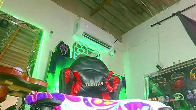 candy aass online show from 06-30-26, 09:05