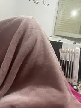 Snapshot of LeiAaron9810 chatting on 03-11-26, 01:33 LeiAaron9810 online show from 03-11-26, 01:33