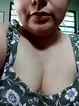 jennyyhottt online show from 05-01-26, 06:01