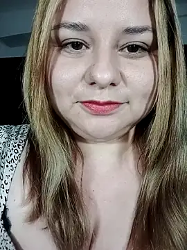 jennyyhottt online show from 05-07-26, 06:57