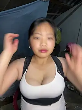 Snapshot of Herbe_01 chatting on 03-14-26, 03:01 Herbe 01 online show from 03-14-26, 03:01