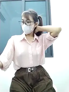 Mai phuong online show from 03-19-26, 07:12