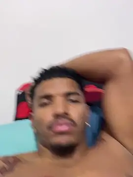 Snapshot of Terry___00 chatting on 03-12-26, 05:13 Terry 00 online show from 03-12-26, 05:13