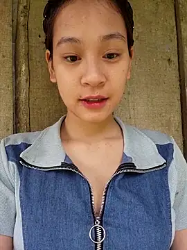 -Hicici- online show from 04-24-26, 11:40