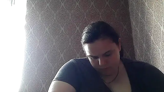 DollyGersonn online show from 06-17-26, 05:43