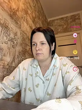 Snapshot of HubbaBaby chatting on 05-30-26, 04:26 HubbaBaby online show from 05-30-26, 04:26
