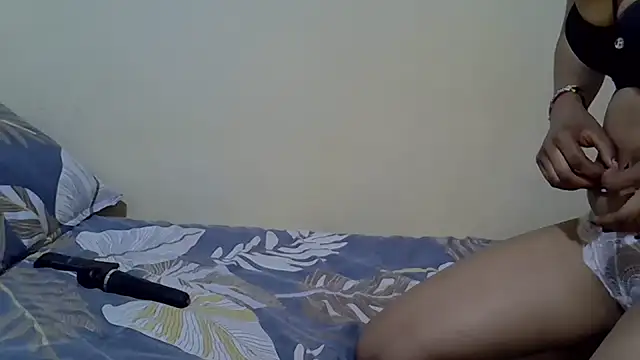 laura-lover online show from 04-20-26, 10:18