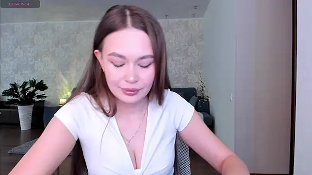 kittiangel00 online show from 04-21-26, 12:22