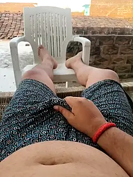 Desii rockstarr online show from 04-19-26, 11:53