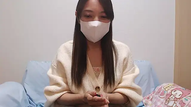 rin rin072 online show from 04-15-26, 02:24