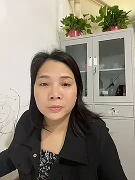 yu19988 online show from 04-23-26, 02:13