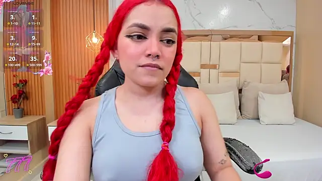 luna veega online show from 07-17-26, 04:56
