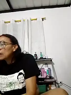 HOT LATINA20 online show from 04-09-26, 01:49