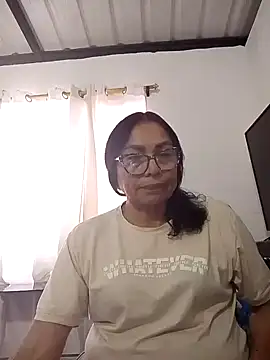 HOT LATINA20 online show from 04-12-26, 10:26