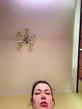 Snapshot of Cutee_Erika chatting on 06-07-26, 10:52 Cutee Erika online show from 06-07-26, 10:52